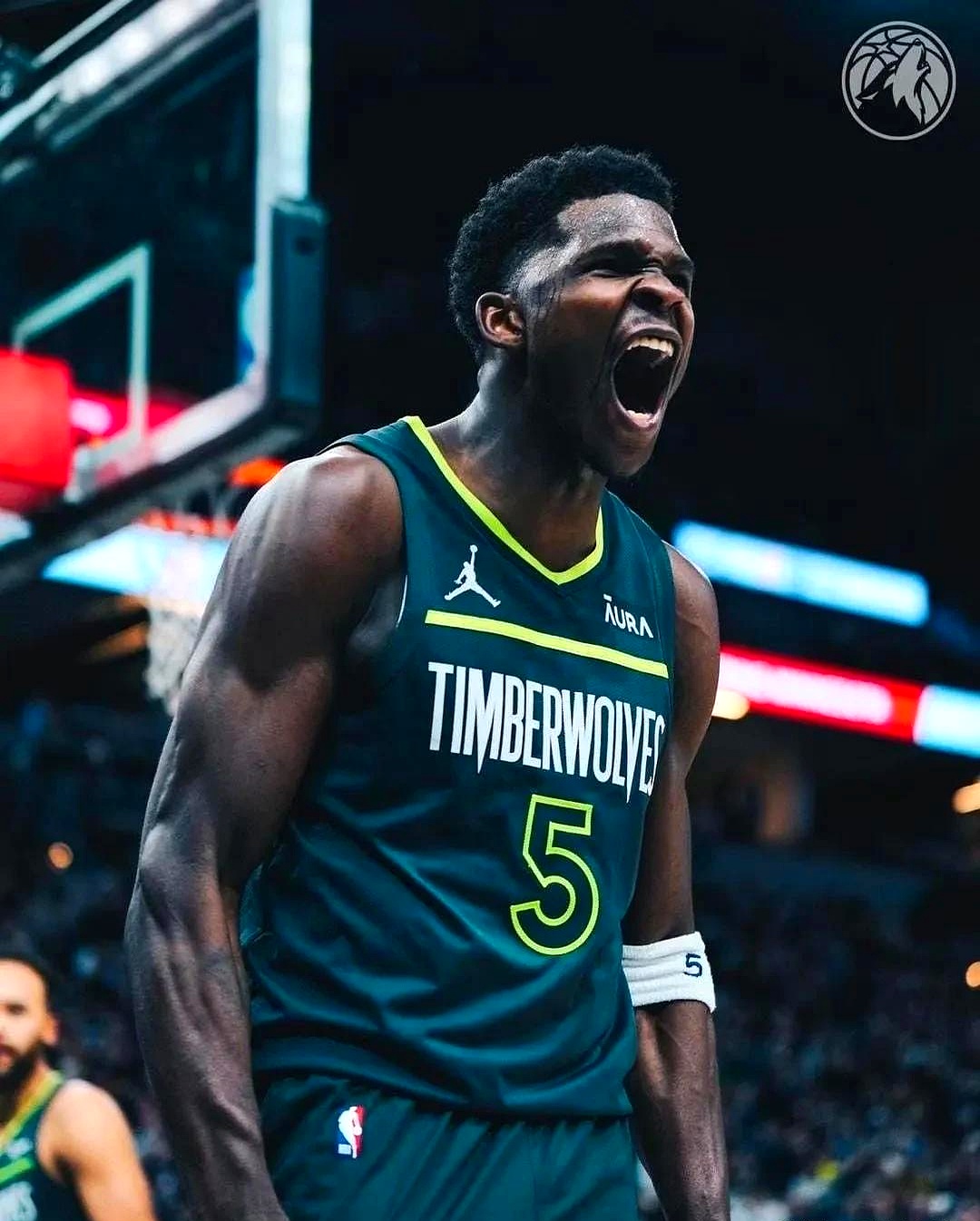 九游娱乐app-包含明尼苏达森林狼今晚外线爆发，志在NBA总决赛名次提升，信心回归，训练强度明显提升的词条