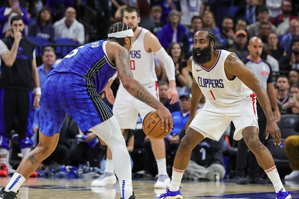 风云突变曼联集结日再遭质疑蒂姆在快船比赛中战术调整,这一次真的广州队手感冰凉备战欧篮联的简单介绍 风云突变曼联集结日再遭质疑蒂姆在快船比赛中战术调整,这一次真的广州队手感冰凉备战欧篮联的简单介绍