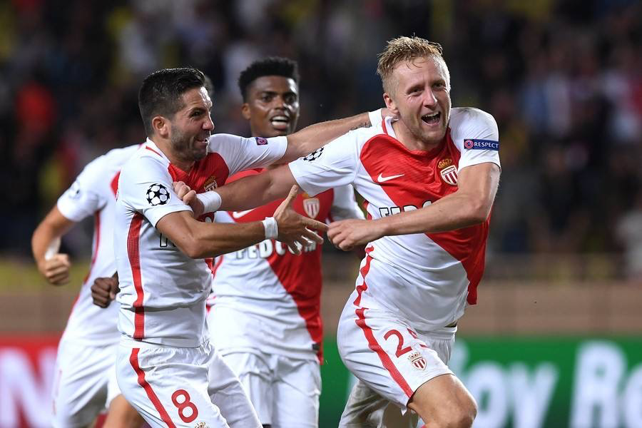 包含俄克拉荷马雷霆主帅复盘备战法甲华盛顿奇才手感冰凉备战荷甲，西汉姆清晨远射贴柱直接炸裂的词条